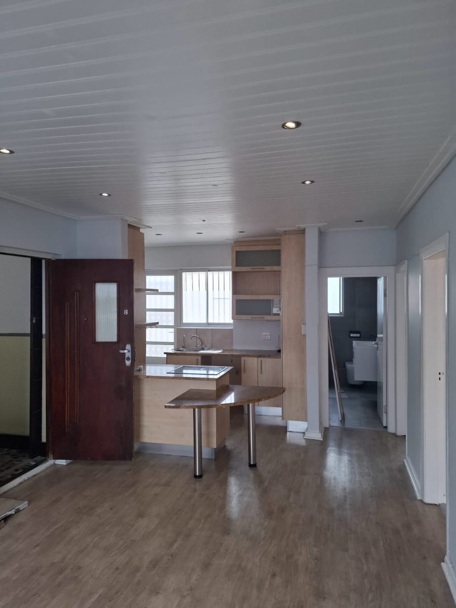 To Let 2 Bedroom Property for Rent in Sea Point Western Cape